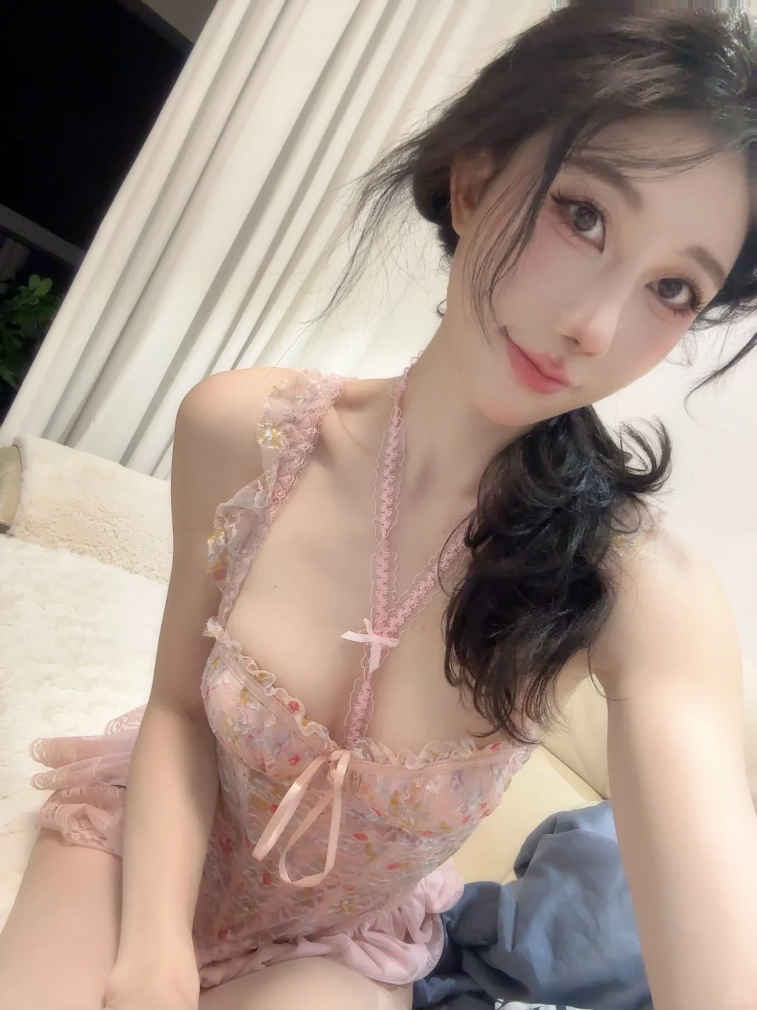 纯欲碎花小睡衣