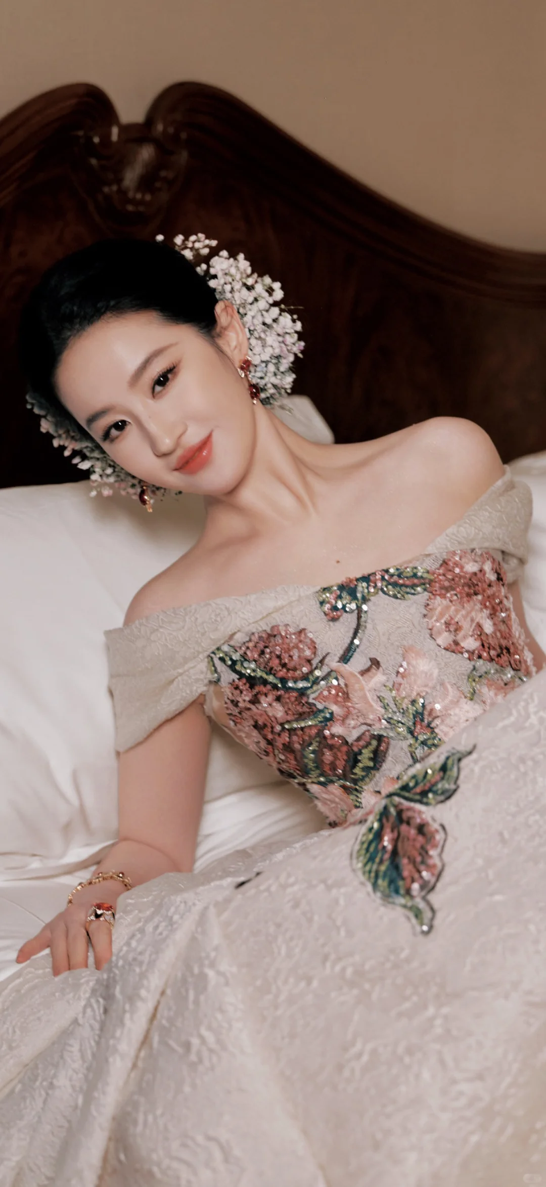 刘亦菲VOGUE壁纸分享💓