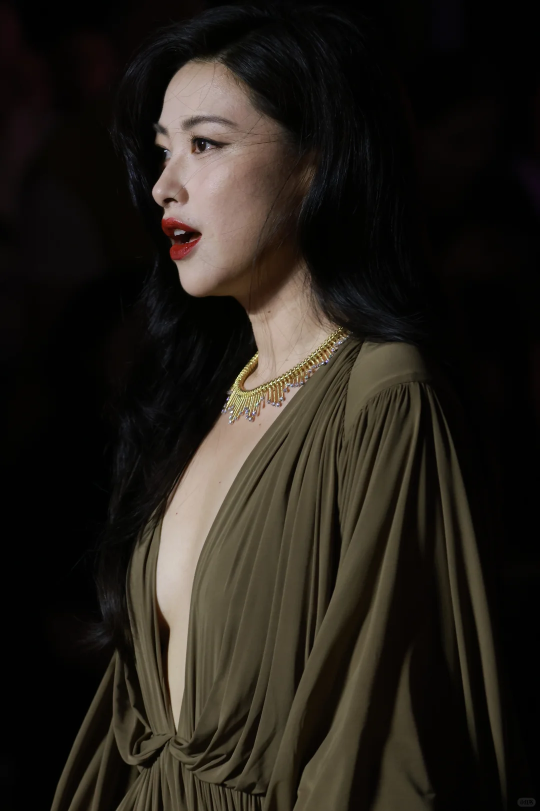 朱珠,月光女神