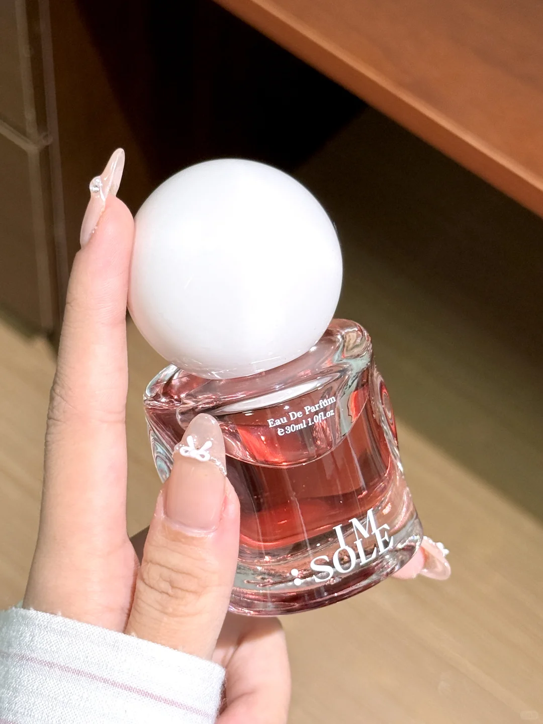 张雨绮身上的味道。。。。魅惑到我了。。。。