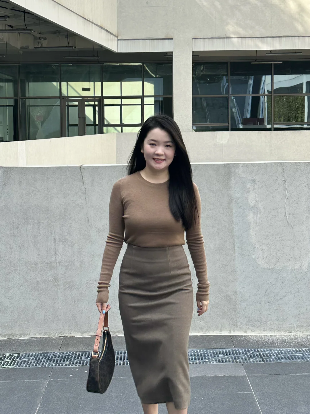 码住‼️微胖女生藏肉显臀比穿搭,太绝了!