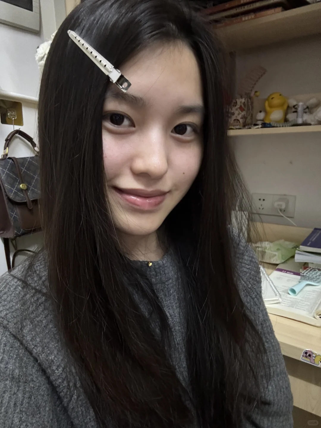 朋友说素颜更好看