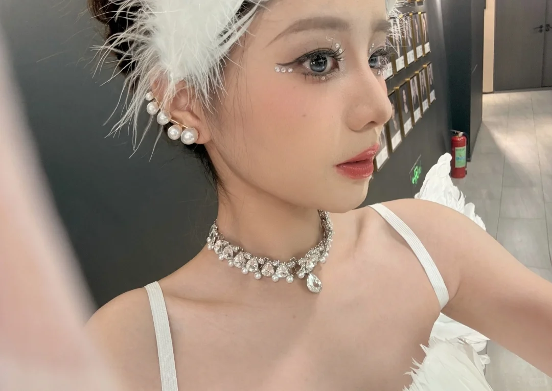 以为会糊 没想到爆火的一组妆造🦢🩰