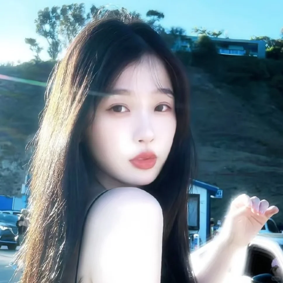 她怎么这么好看啊!!!。