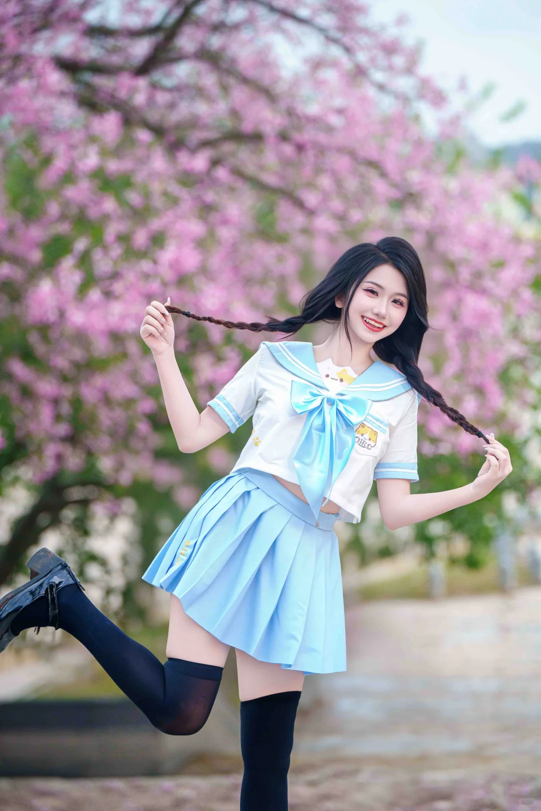 今年也拍到了异木棉jk了