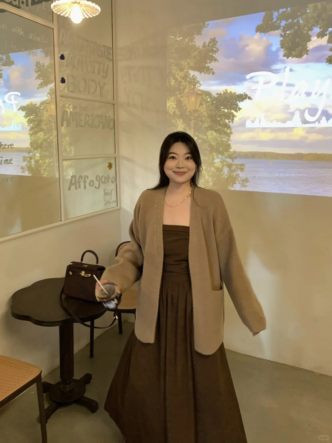微胖穿搭|165 135斤|秋冬同色系约会穿搭!