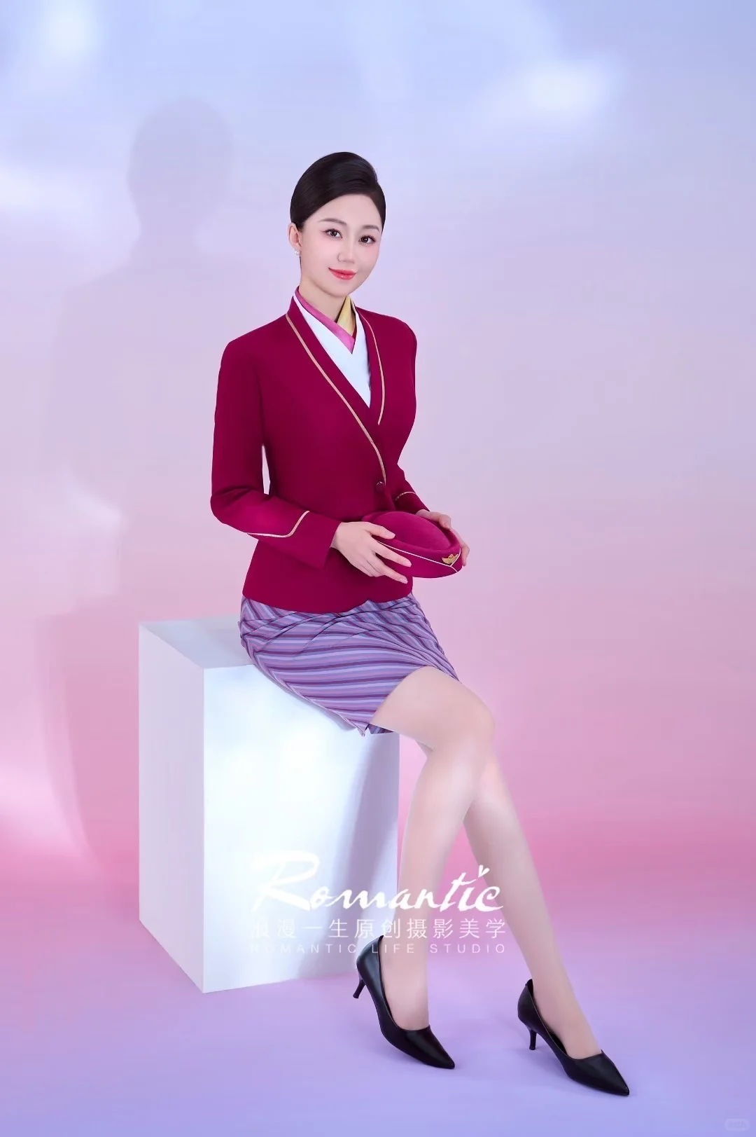 最近爆火的一组制服写真