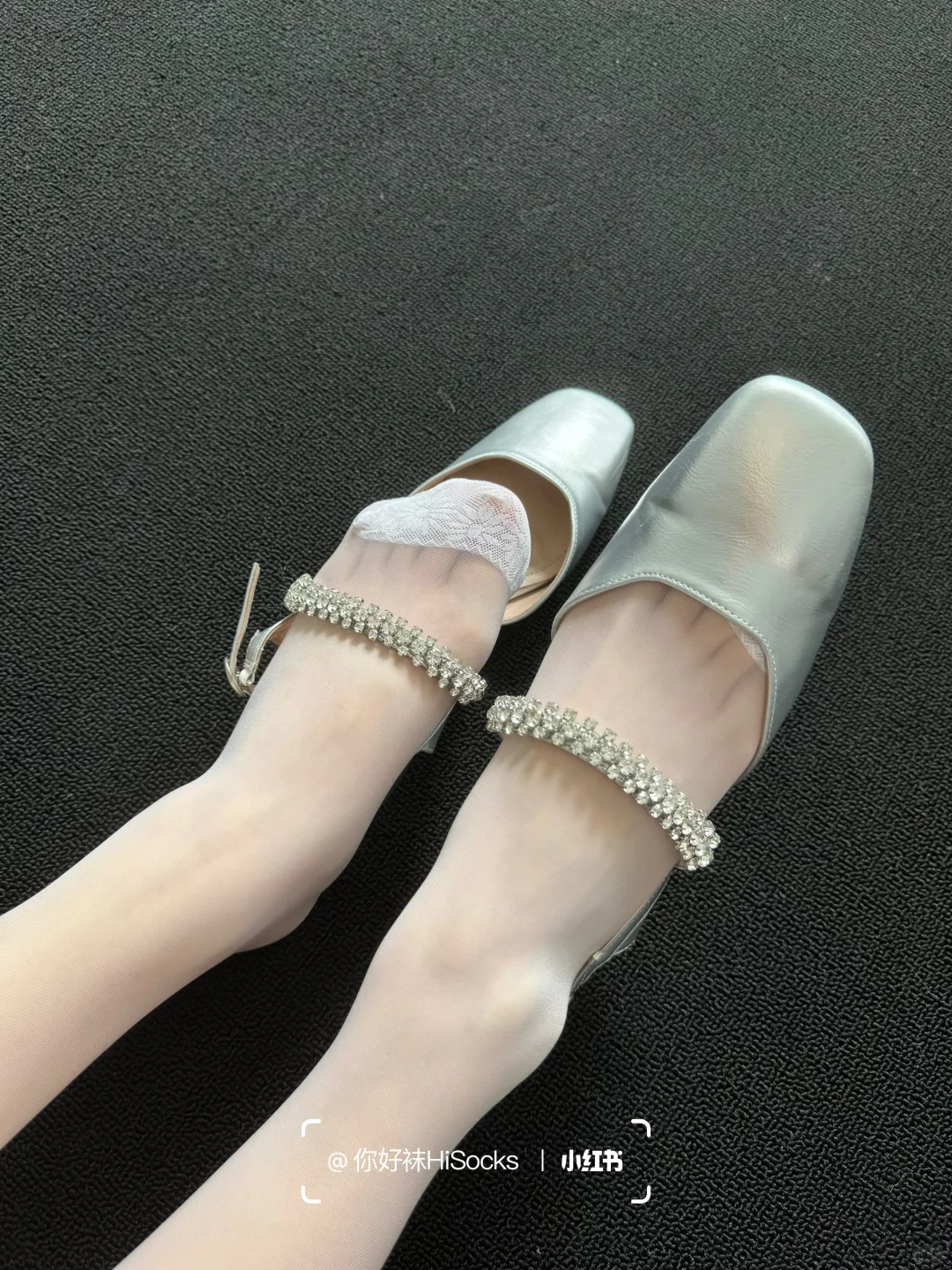 温柔又仙气的白丝🤍有喜欢蕾丝脚尖加固的吗