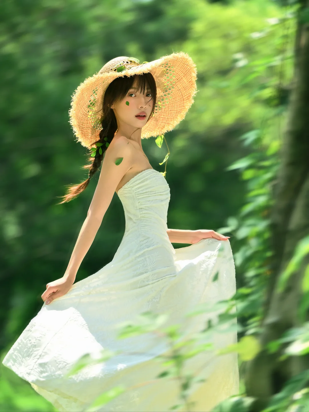 树的脉络蔓延进我🌿