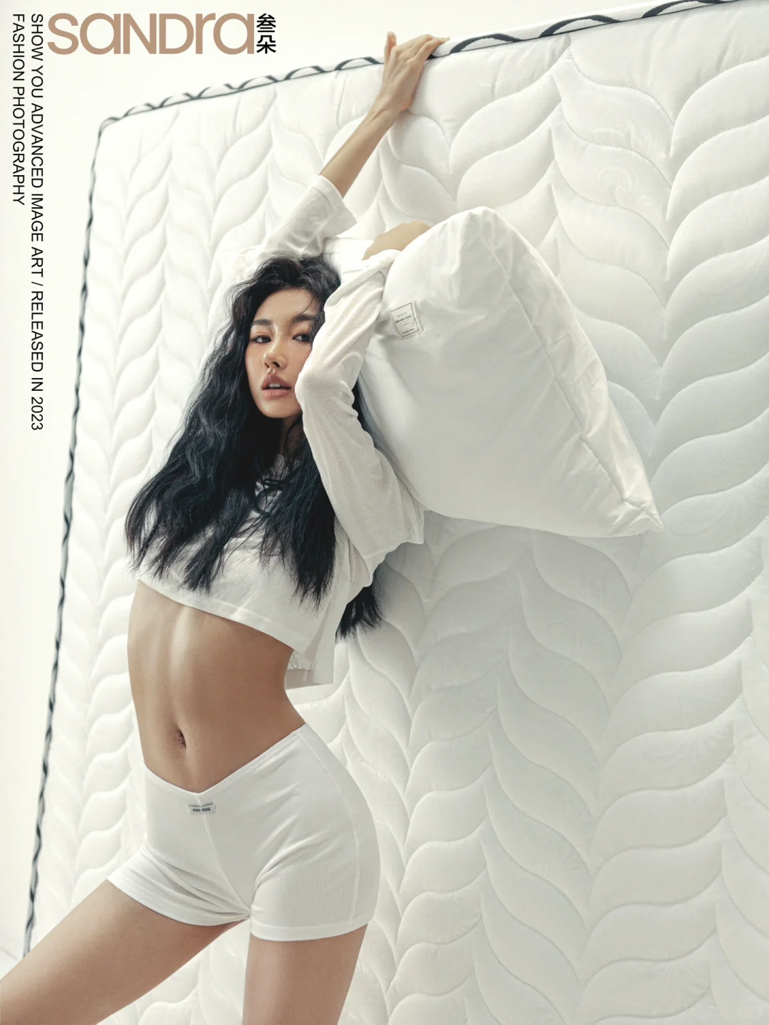 “纯欲”不是形容词,是辣妹的终极形态☁️