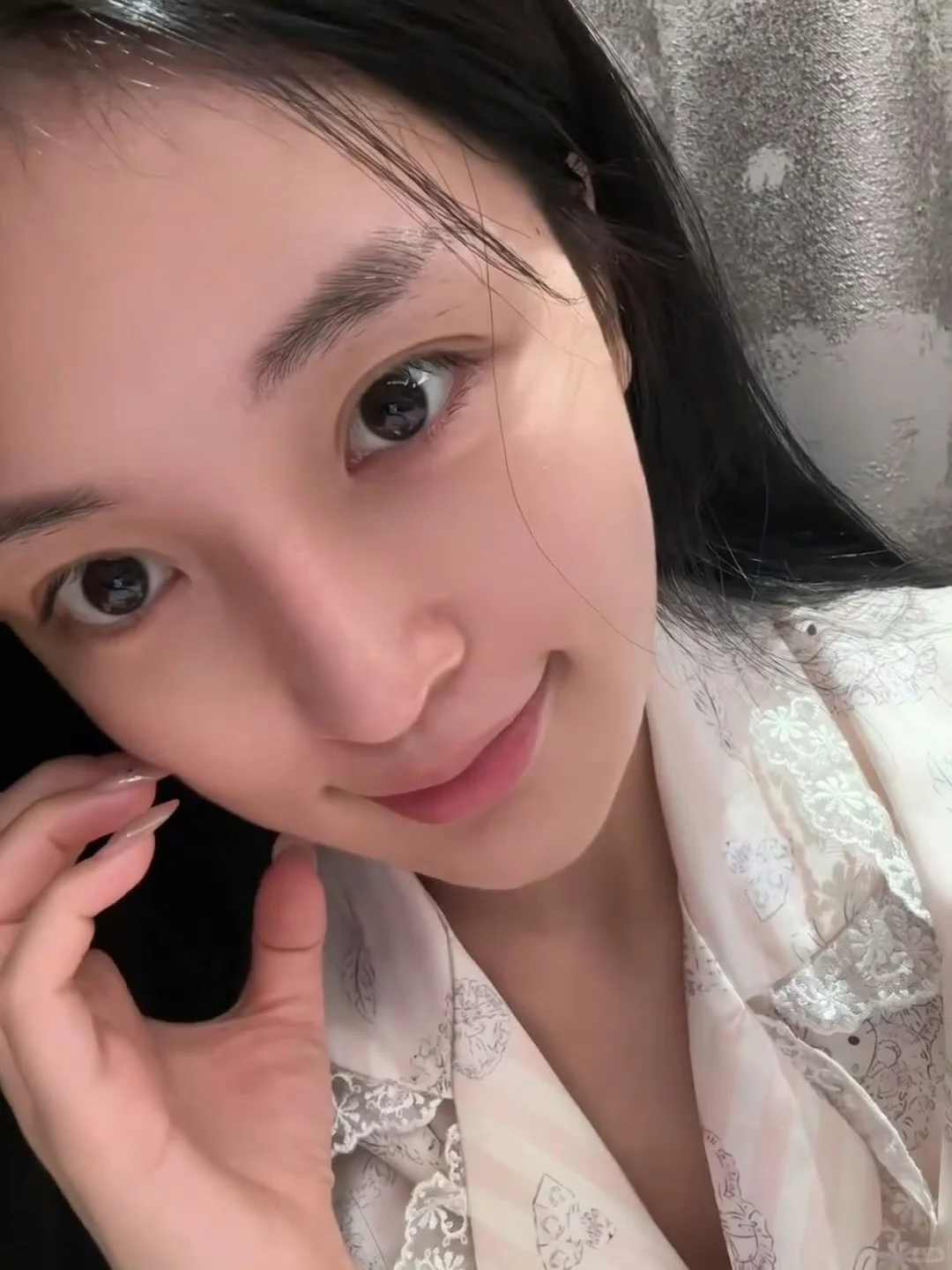 素颜比化妆好看,一直素颜一直爽!