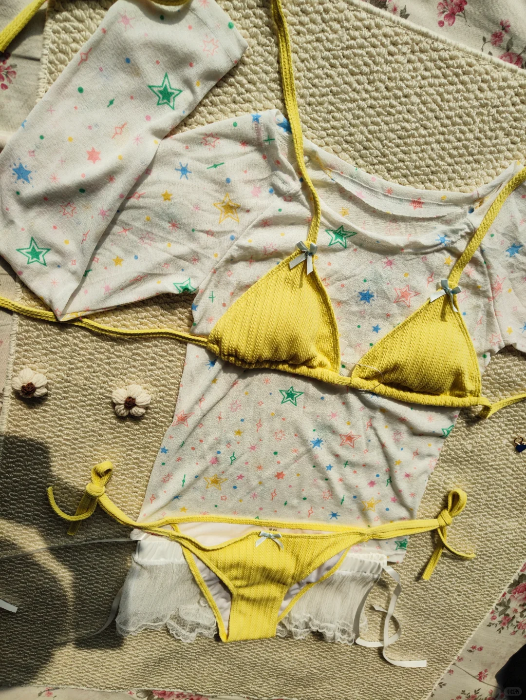 夏日必备！亮眼柠檬黄比基尼✨