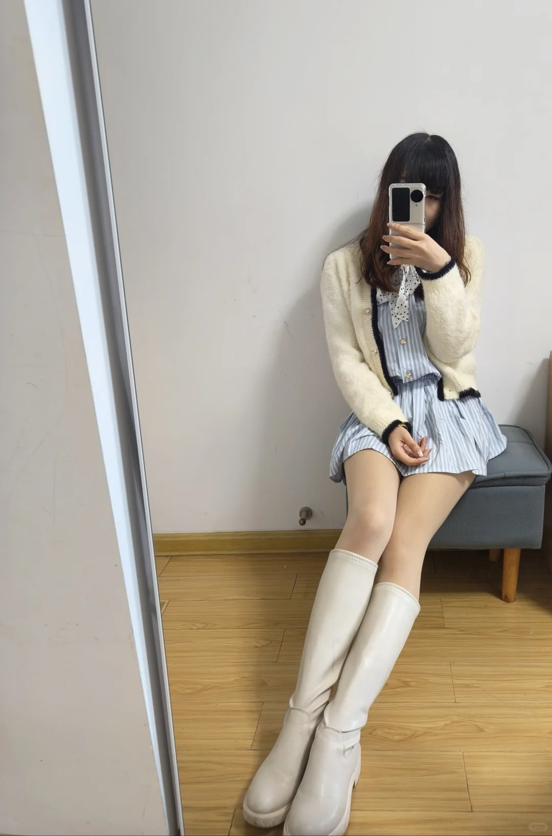 轻微油亮肉丝也是好看的🤔