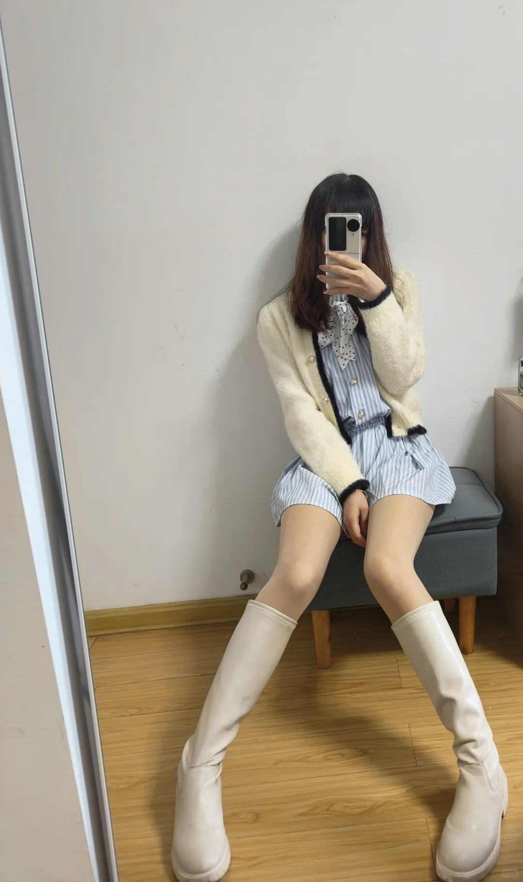 轻微油亮肉丝也是好看的🤔