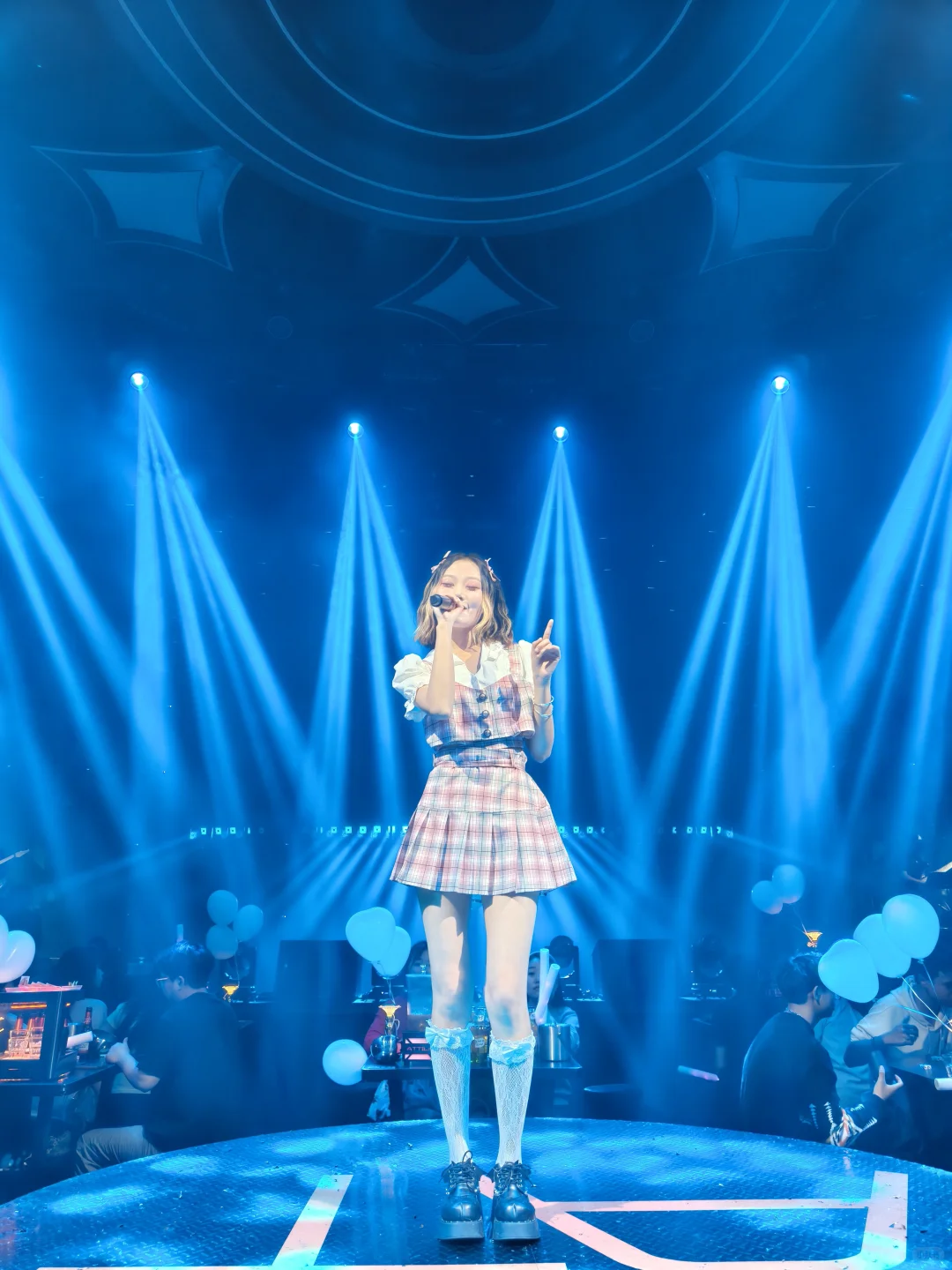 谁懂❗昆明这家live house全是漂亮小姐姐