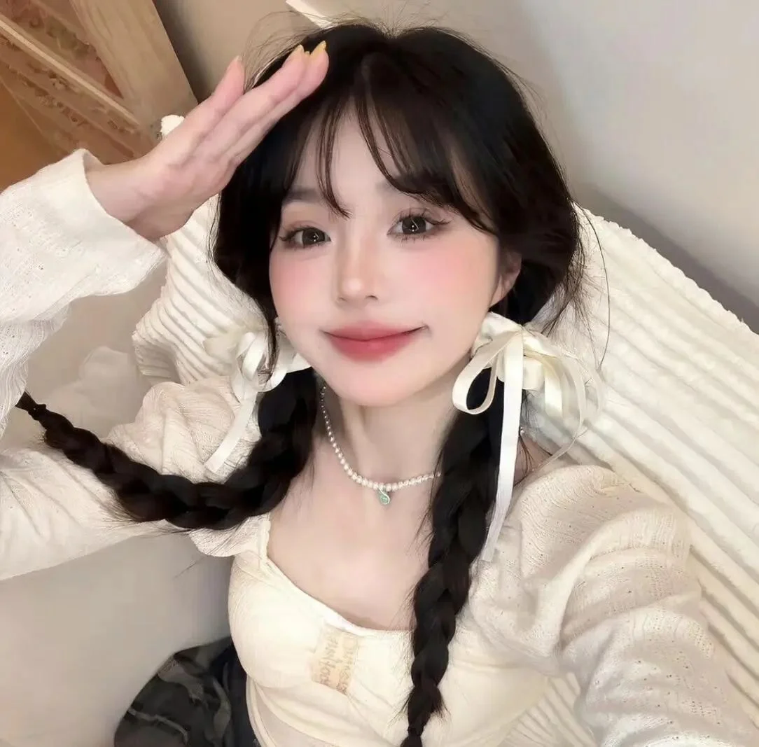 𝙒𝙚𝘾𝙝𝙖𝙩|八月好运氛围感女生头像