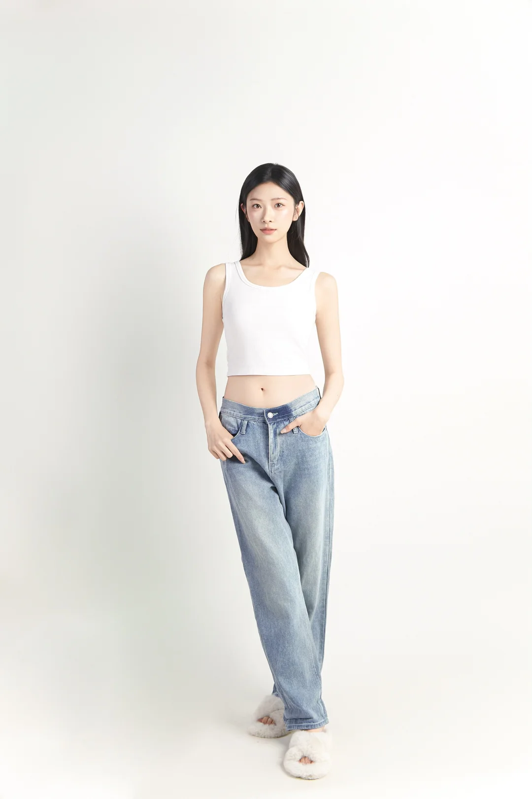 见组照天花板❗️韩系白T+牛仔也能拍出质感