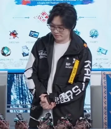 明日方舟120级小登在线提问
