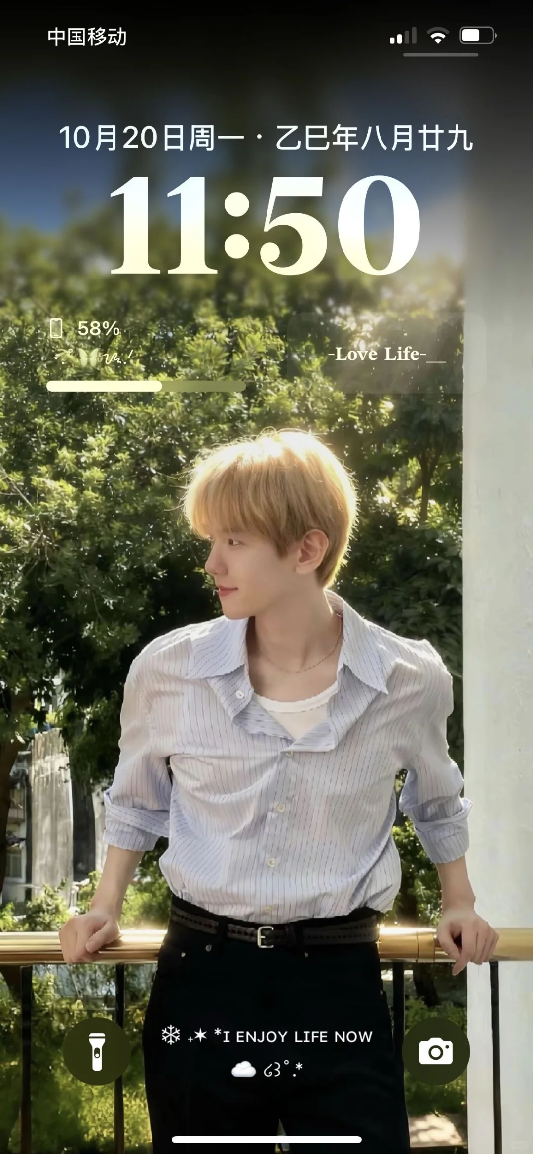 边伯贤这九张手机壁纸!权威!心动!!!