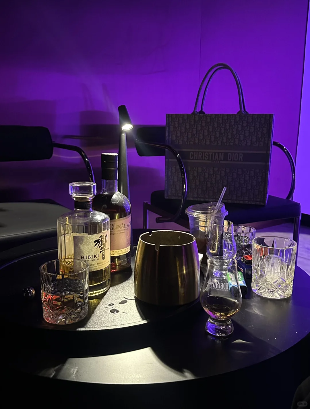 朋友圈包装高清素材打造人设ip美学排版借图