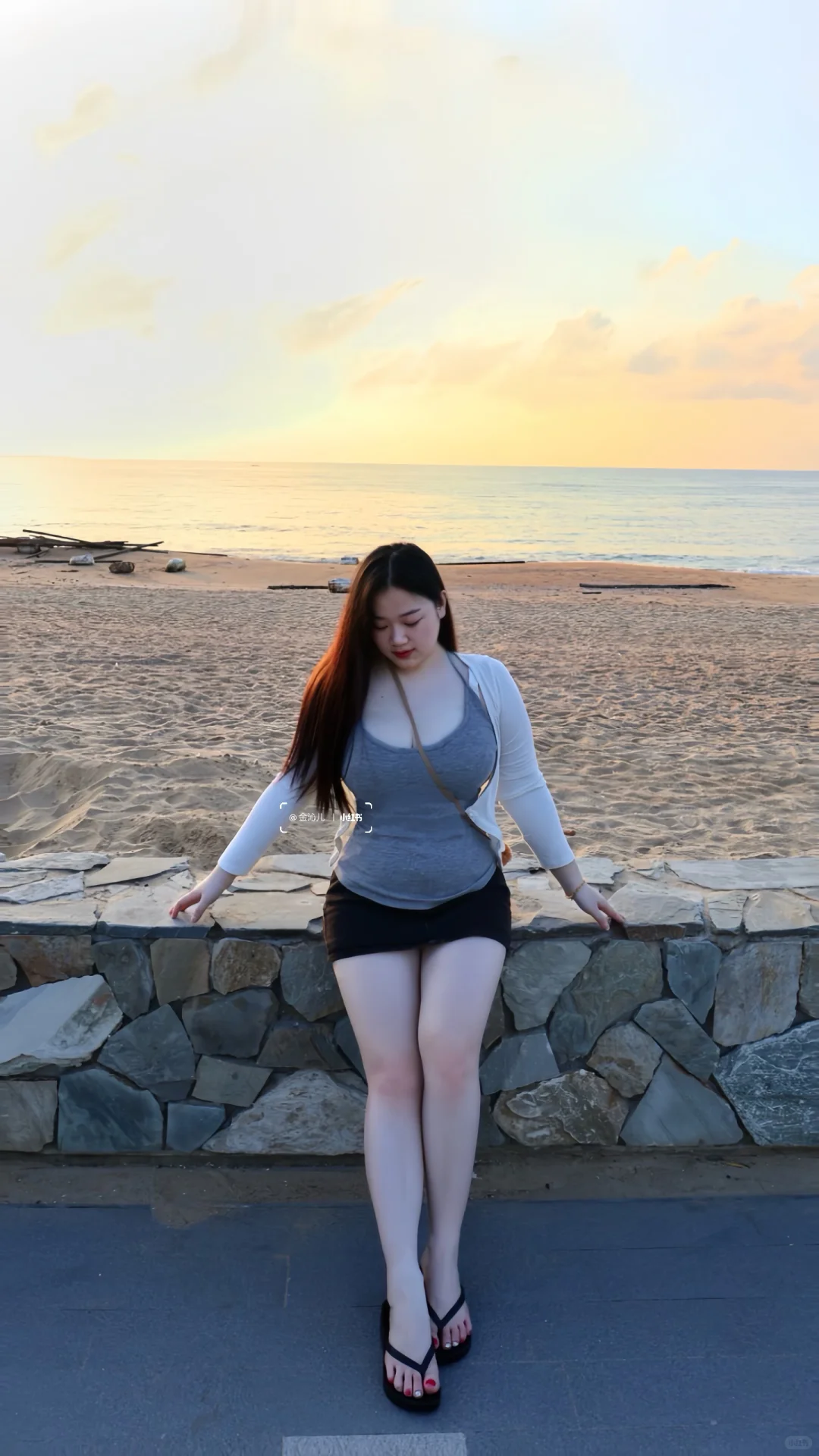 160/125 今天是海边穿搭日记~🌅