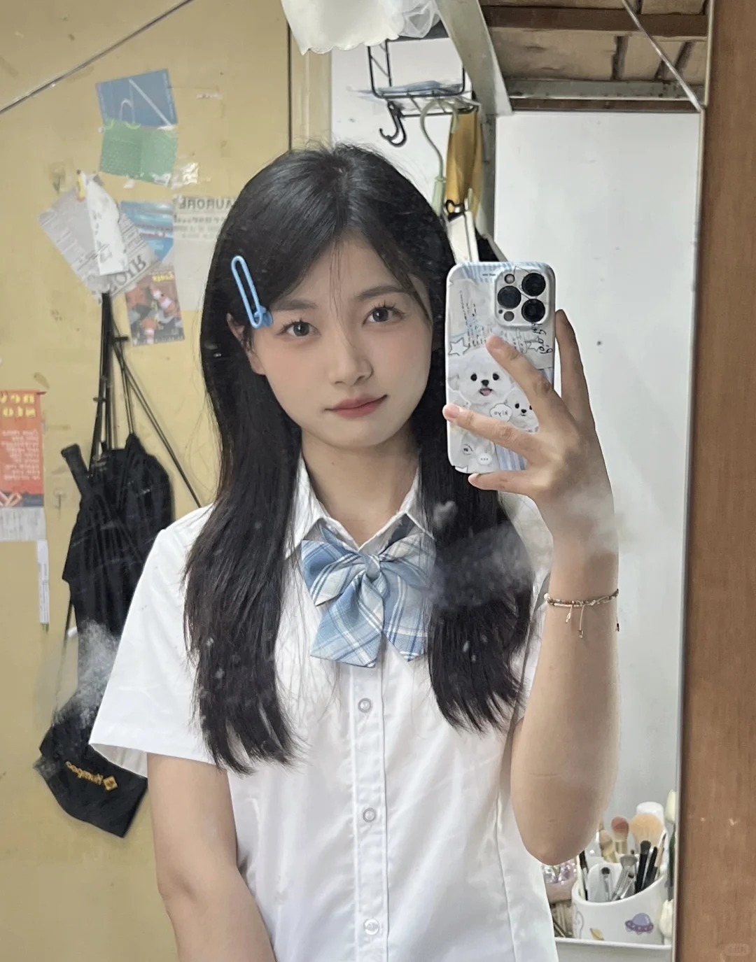 素颜丑关我化完妆什么事……