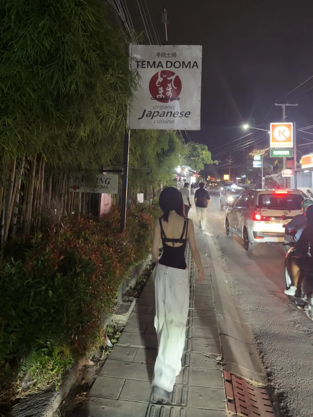 6张live…怀念在巴厘岛穿衣自由的日子🥺