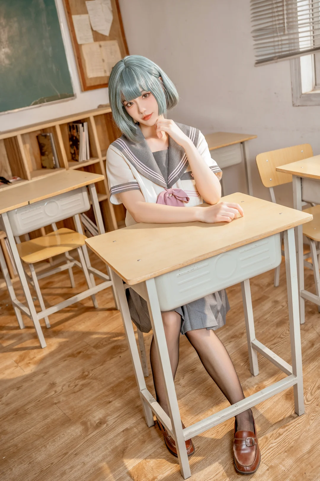 不良JK第一弹——有被甜到的教室少女!