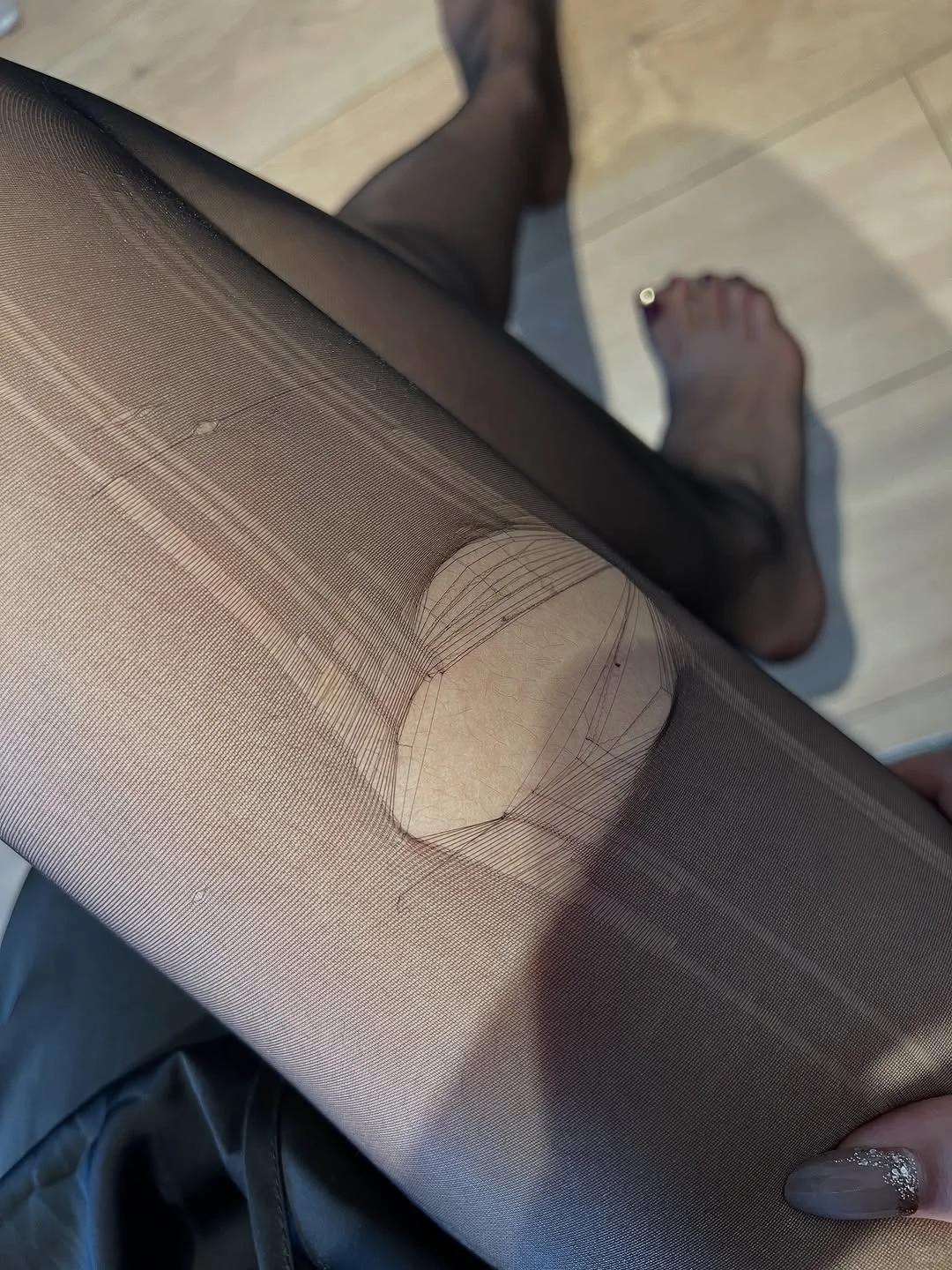 短裙就得穿丝袜!蕾丝吊带袜!