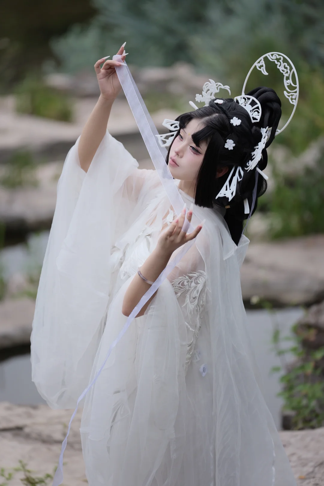 先发两张尝个鲜