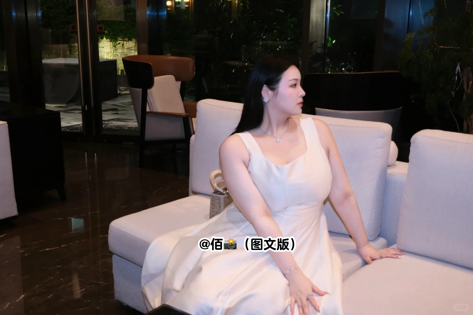 东莞陪拍|190斤肉肉女孩 照样温婉动人
