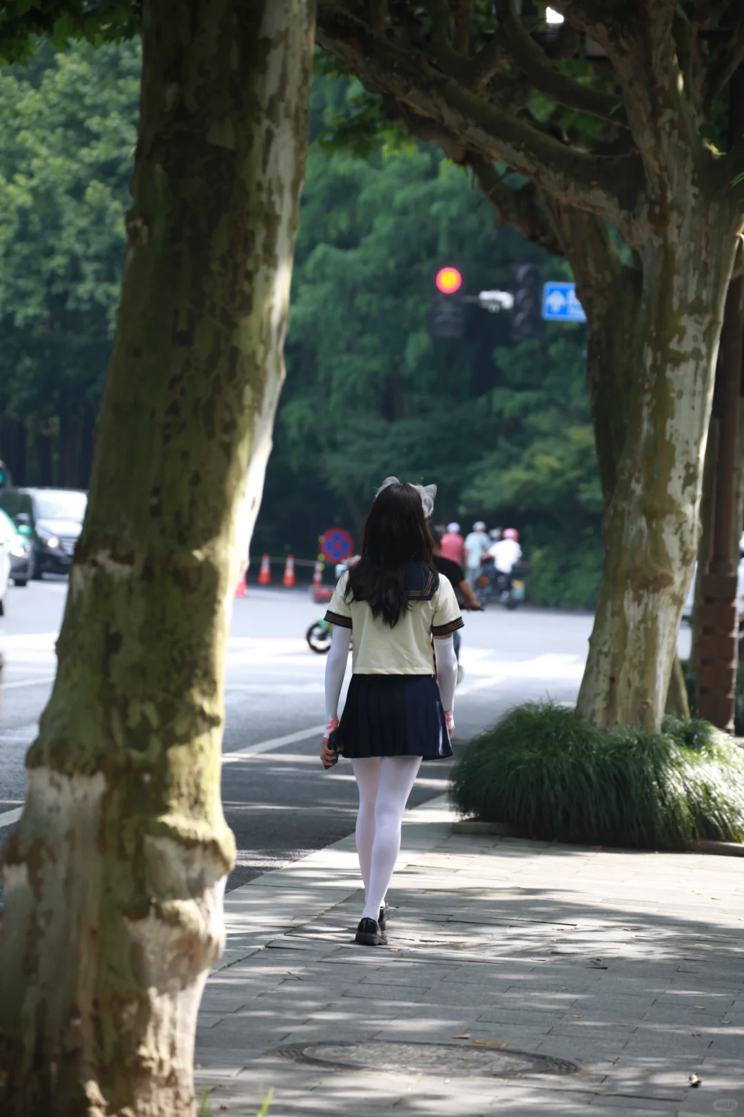 漫步在夏日杭州街头