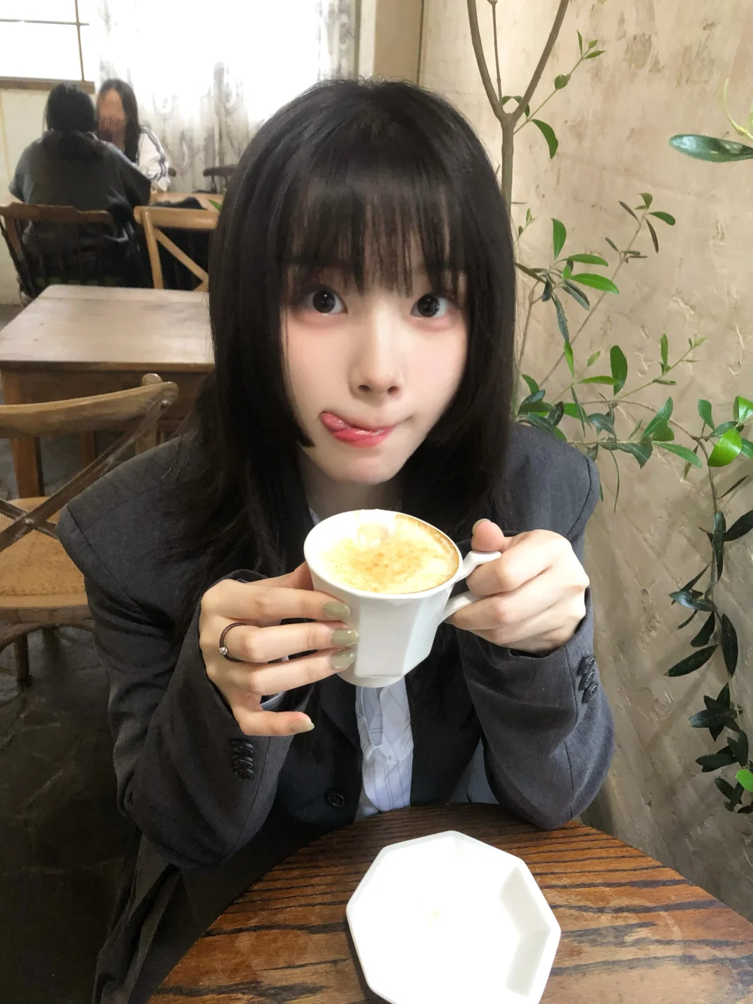 一日高中生☕️