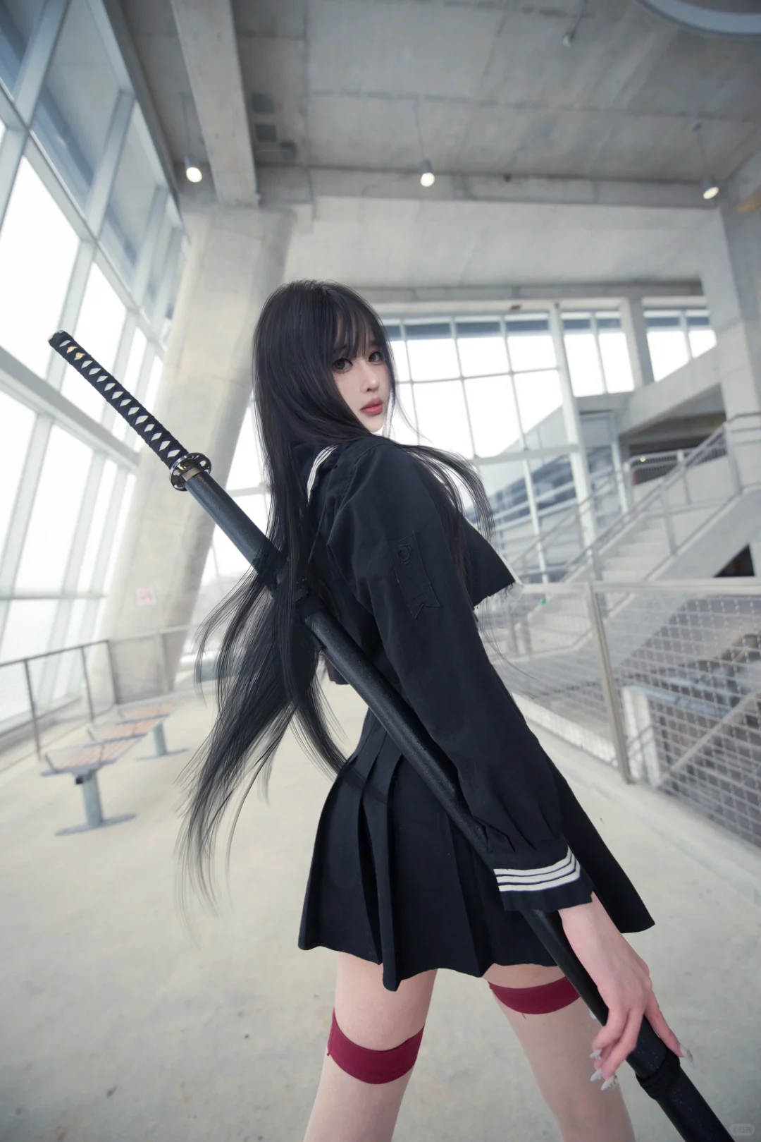 187cm/60kg在🇨🇦拍了一组武士刀jk少女～