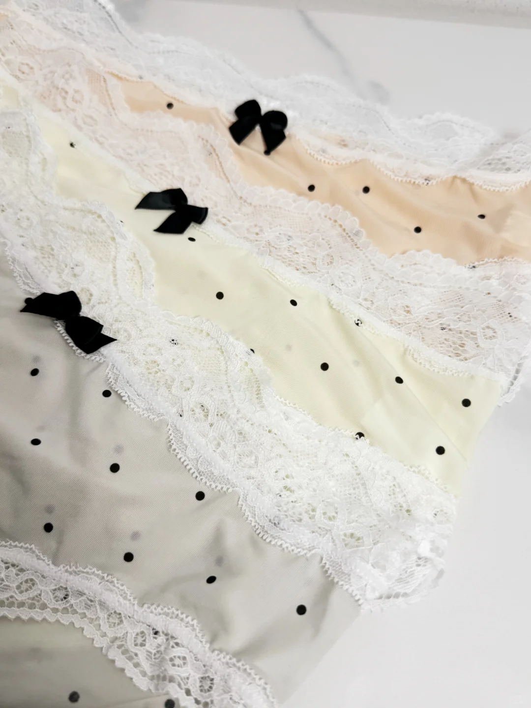 🖤|纯欲天花板!波点蕾.丝内内太勾人了