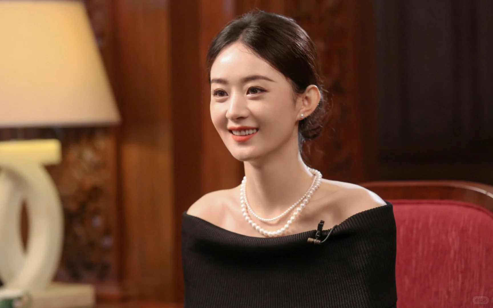 赵丽颖周冬雨:友情从不用按剧本?