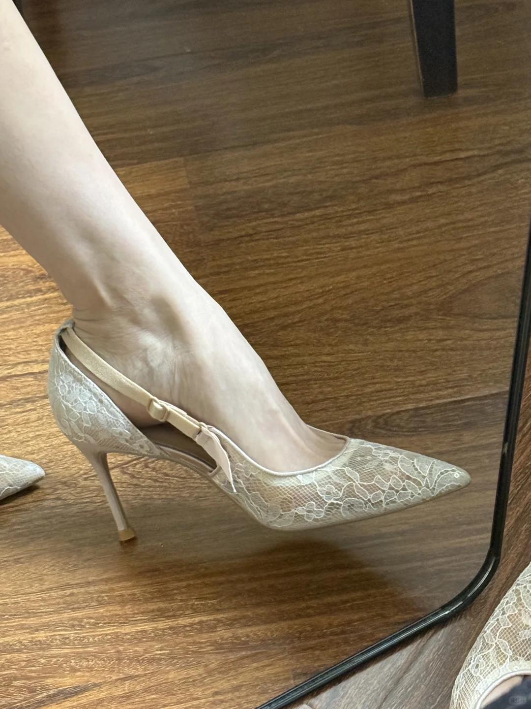 怎么会有这么纯欲的鞋!!!蕾丝款