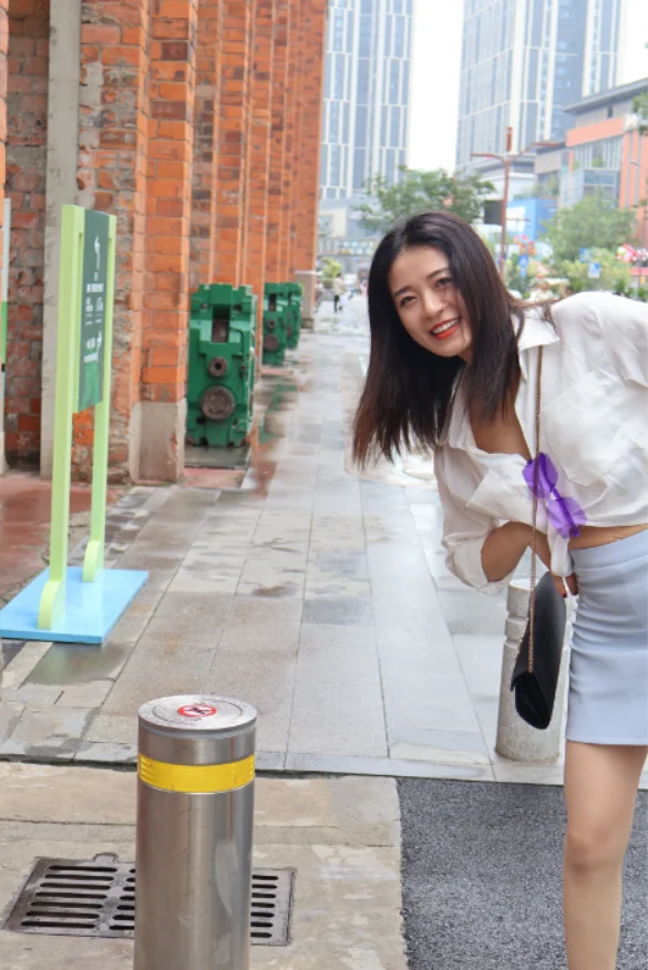 女子力穿搭｜露脐白衬衣·小包裙·肉丝·细跟