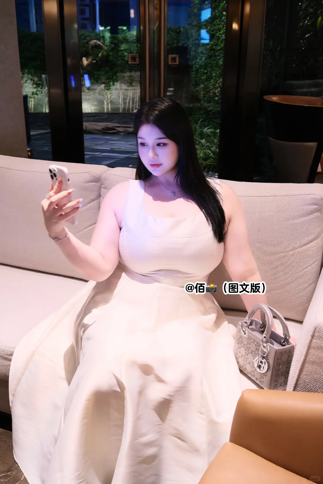 东莞陪拍|190斤肉肉女孩 照样温婉动人