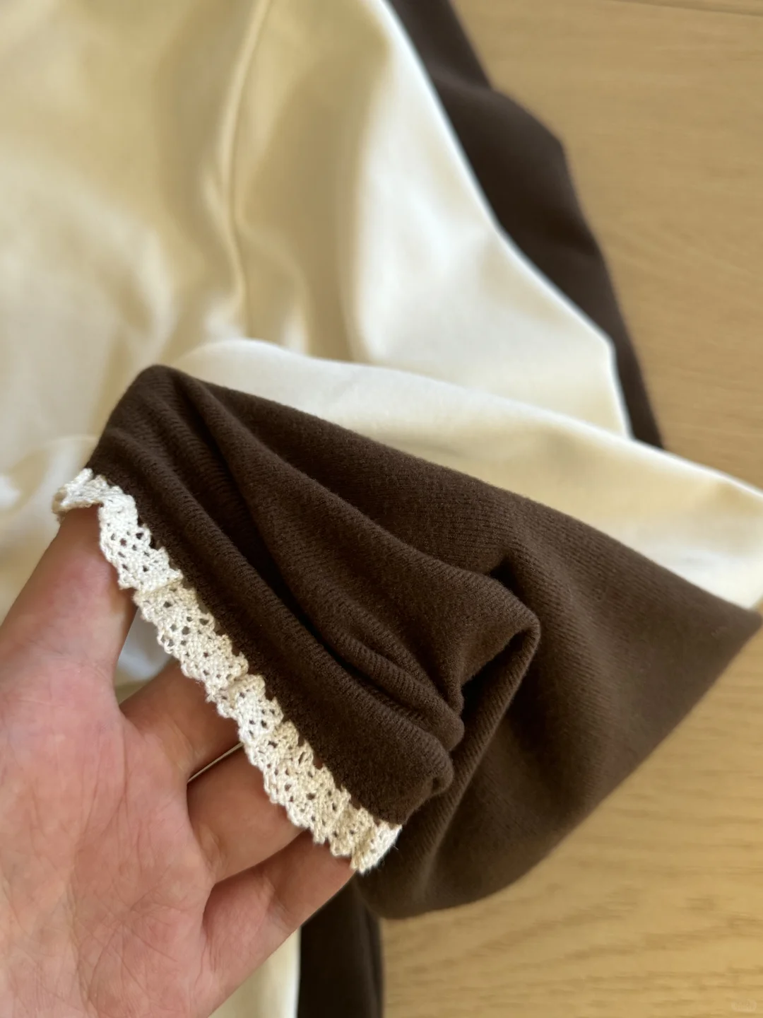 甜系蕾丝打底29.99💰 有上新折扣2件-10💰