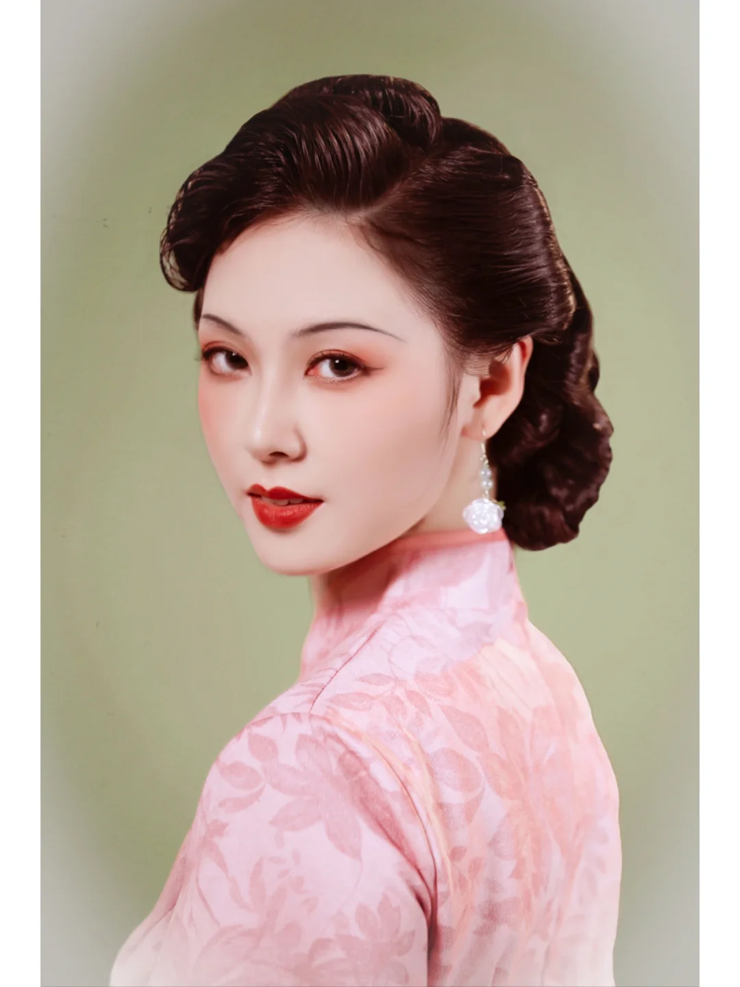 是月份牌 同款 画报女郎呀