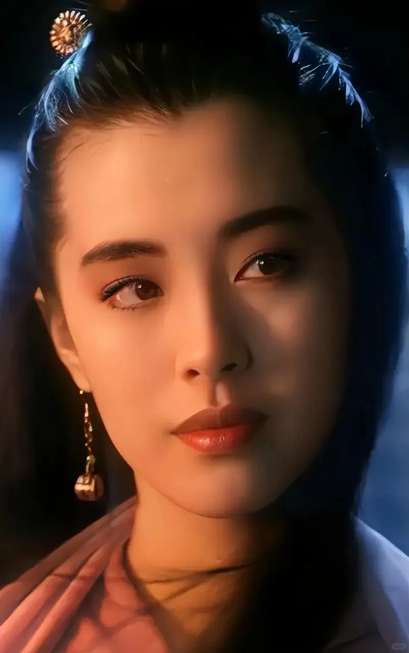 世间风情千万种，最美不过王祖贤。