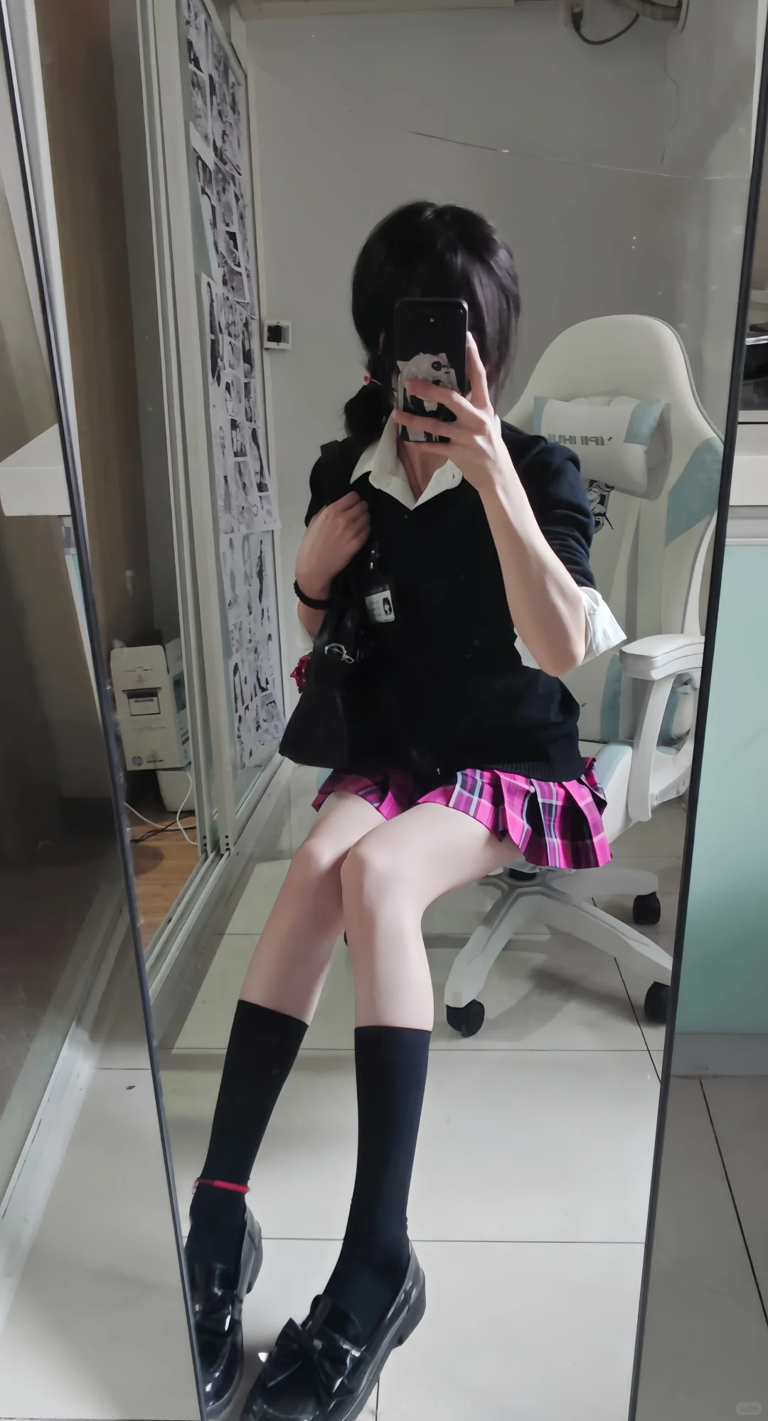 晚上好~有什么倒忙我可以帮吗^ω^