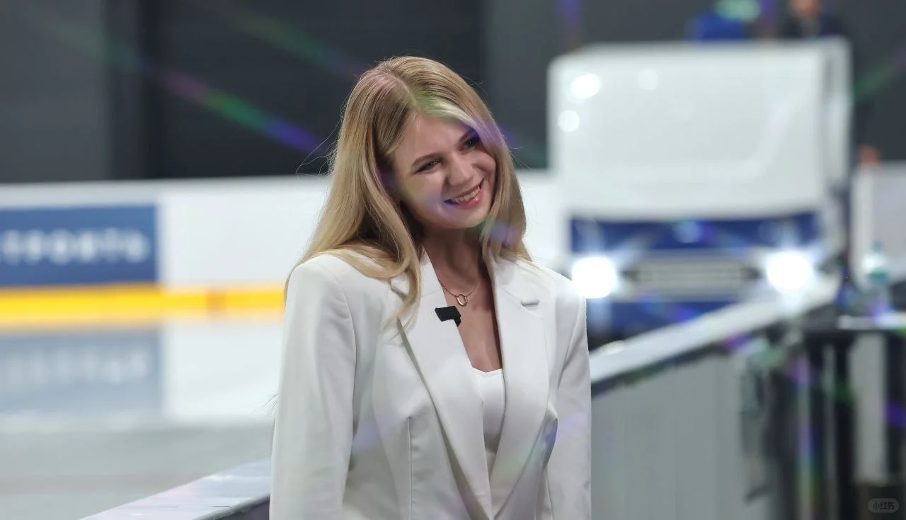 【特鲁索娃】莎莎现身俄大奖赛现场