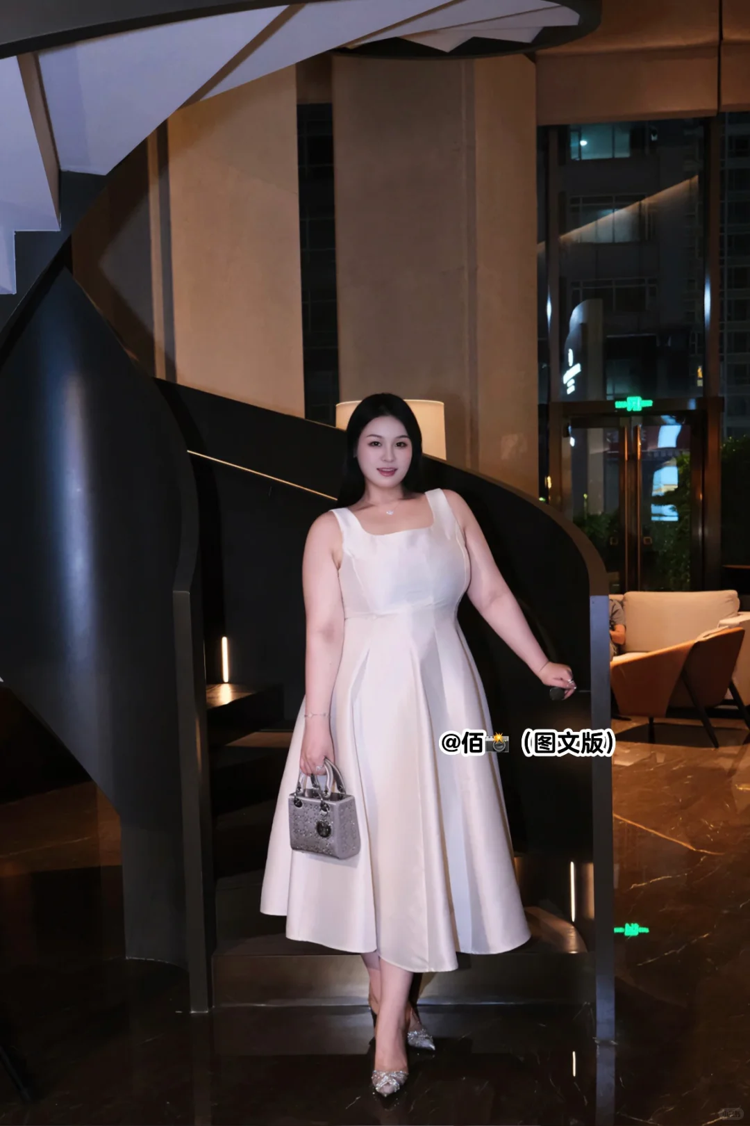 东莞陪拍|190斤肉肉女孩 照样温婉动人