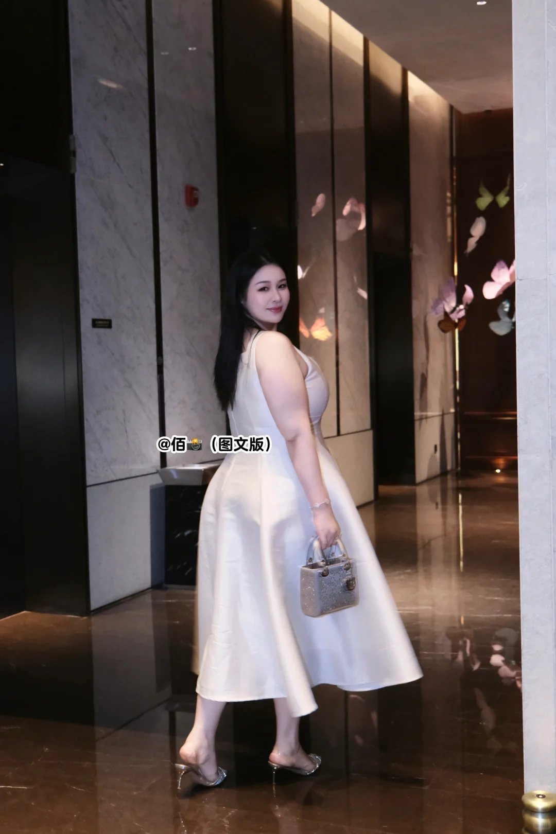 东莞陪拍|190斤肉肉女孩 照样温婉动人