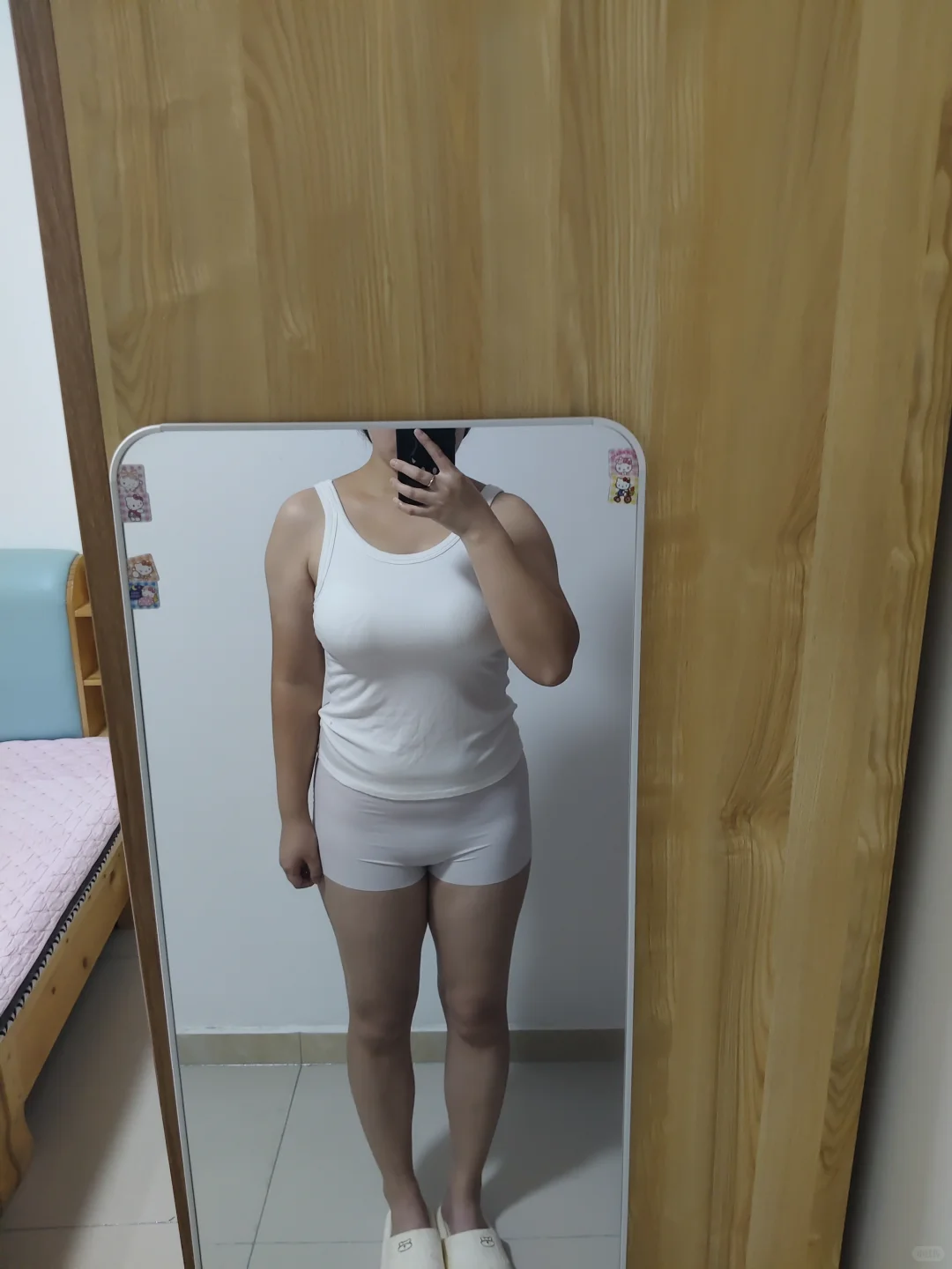 腿粗腚大,胖胖的很有安全感