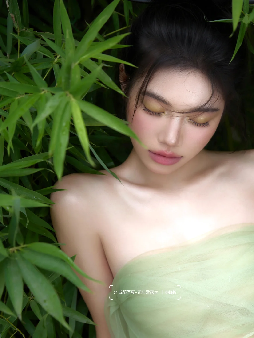 一袭轻纱漫入竹海间🎋|轻私房写真