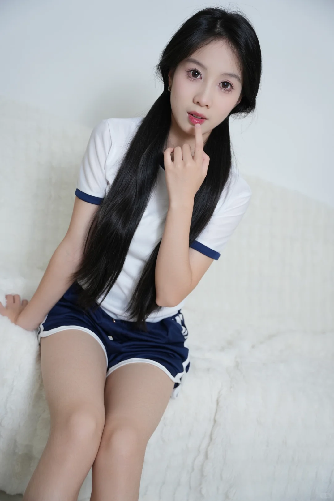 超元气体操服白袜少女写真！