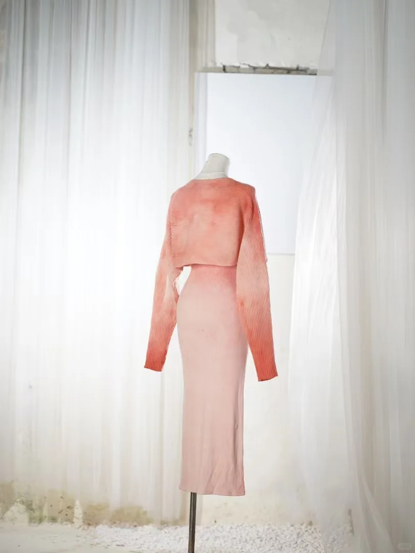 真的超美，性感又仙气，只可惜只有几件…